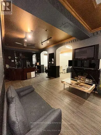 151 Rideau Street Ottawa ON K1N 5X4