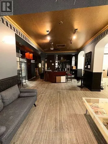 151 Rideau Street Ottawa ON K1N 5X4