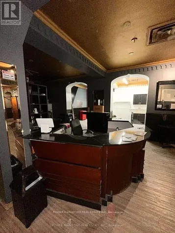151 Rideau Street Ottawa ON K1N 5X4