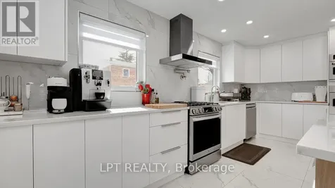624 Pleasant Park Road Ottawa ON K1H 5N5