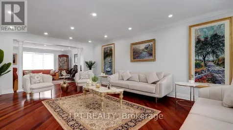 624 Pleasant Park Road Ottawa ON K1H 5N5