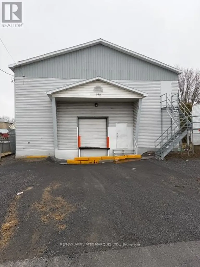 340 Alice Street Cornwall ON K6H 4S2