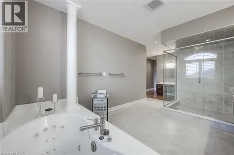 4072 Highland Park Drive Beamsville ON L3J 0M3
