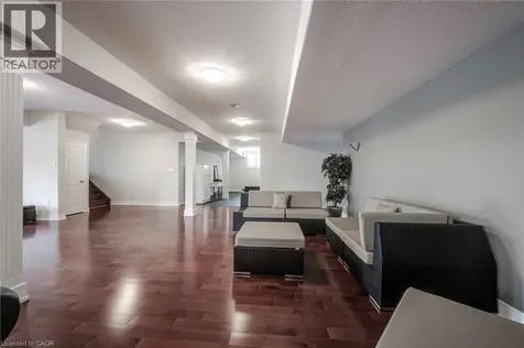 4072 Highland Park Drive Beamsville ON L3J 0M3