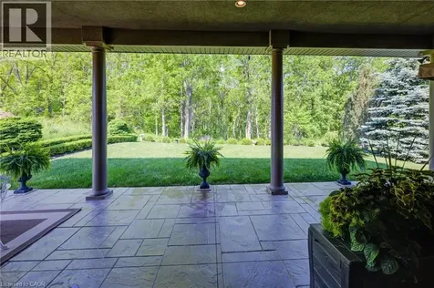 4072 Highland Park Drive Beamsville ON L3J 0M3