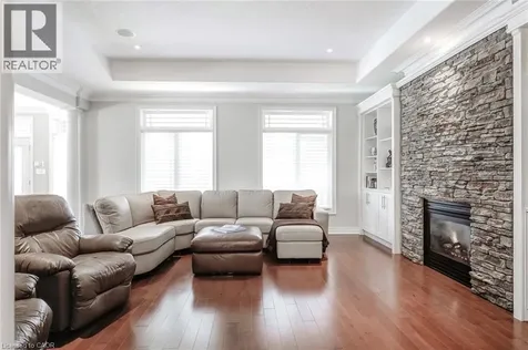 4072 Highland Park Drive Beamsville ON L3J 0M3