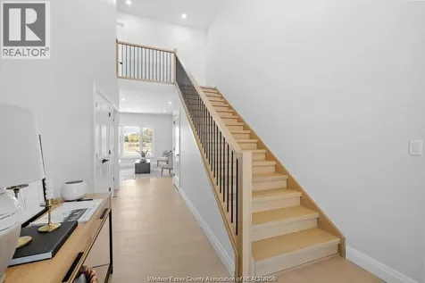 8036 Meo Boulevard Lasalle ON N9H 1H3