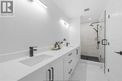 8032 Meo Boulevard Lasalle ON N9H 1H3
