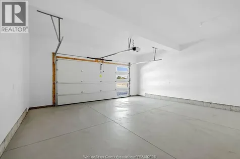 8032 Meo Boulevard Lasalle ON N9H 1H3