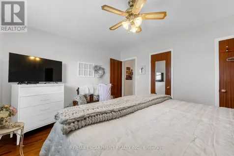 609 Green Mountain Road East Hamilton ON L8J 2Z7