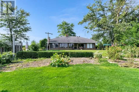 609 Green Mountain Road East Hamilton ON L8J 2Z7