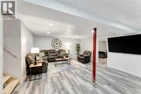 4881 Mapleview Crescent Port Colborne ON L0S 1R0