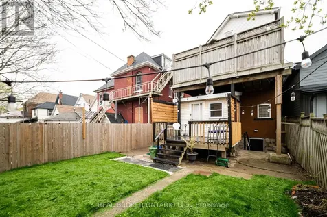 19 Century Street Hamilton (landsdale) ON L8L 1V7
