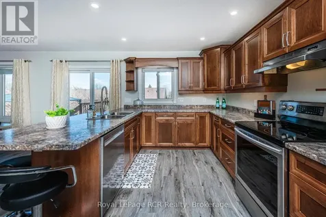 760 16th Street Hanover ON N4N 3W8