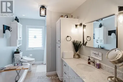 477 Buckby Lane Saugeen Shores ON N0H 2C1