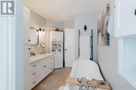 477 Buckby Lane Saugeen Shores ON N0H 2C1