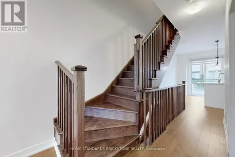 215 Salterton Circle Vaughan ON L6A 4Z2