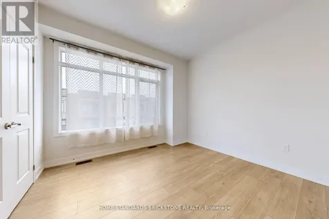 215 Salterton Circle Vaughan ON L6A 4Z2