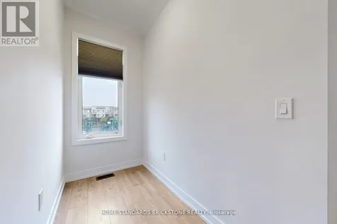 215 Salterton Circle Vaughan ON L6A 4Z2