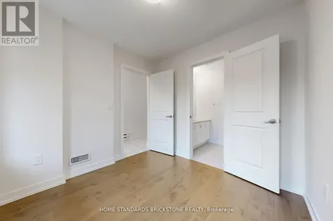 215 Salterton Circle Vaughan ON L6A 4Z2