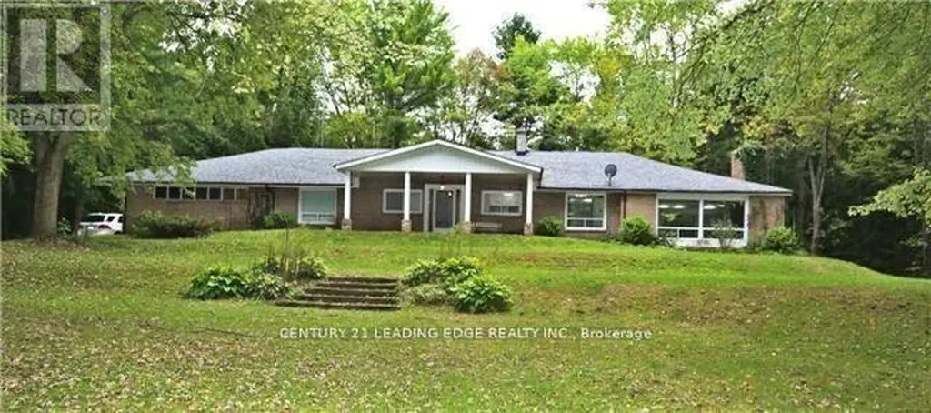 4035 Aurora Road Whitchurch-stouffville ON L3Y 4W1