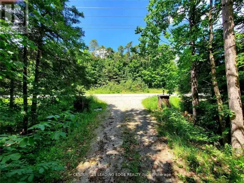 4035 Aurora Road Whitchurch-stouffville ON L3Y 4W1