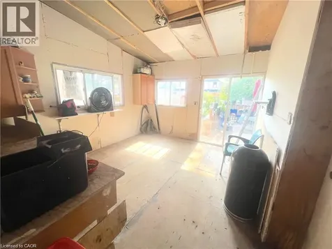 126 Gibson Avenue Hamilton ON L8L 6J8
