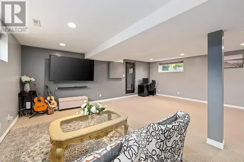 2720 Catherine Street Thames Centre ON N0L 1G4