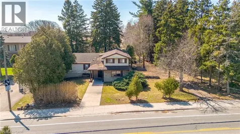227 Stone Church Road West Hamilton ON L9B 1A2