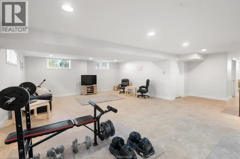 11933 Maisonneuve Street Tecumseh ON N8N 1R2