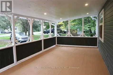 1056 Elm Road Innisfil ON L9S 2E9