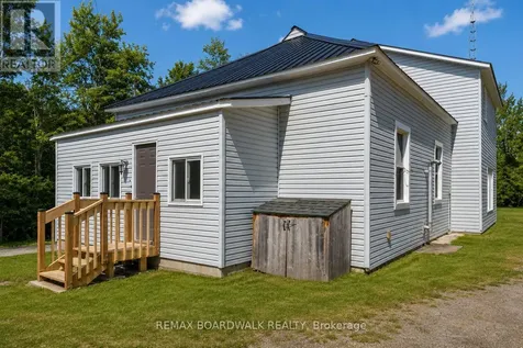 584 Ford Road Montague ON K7A 4S4
