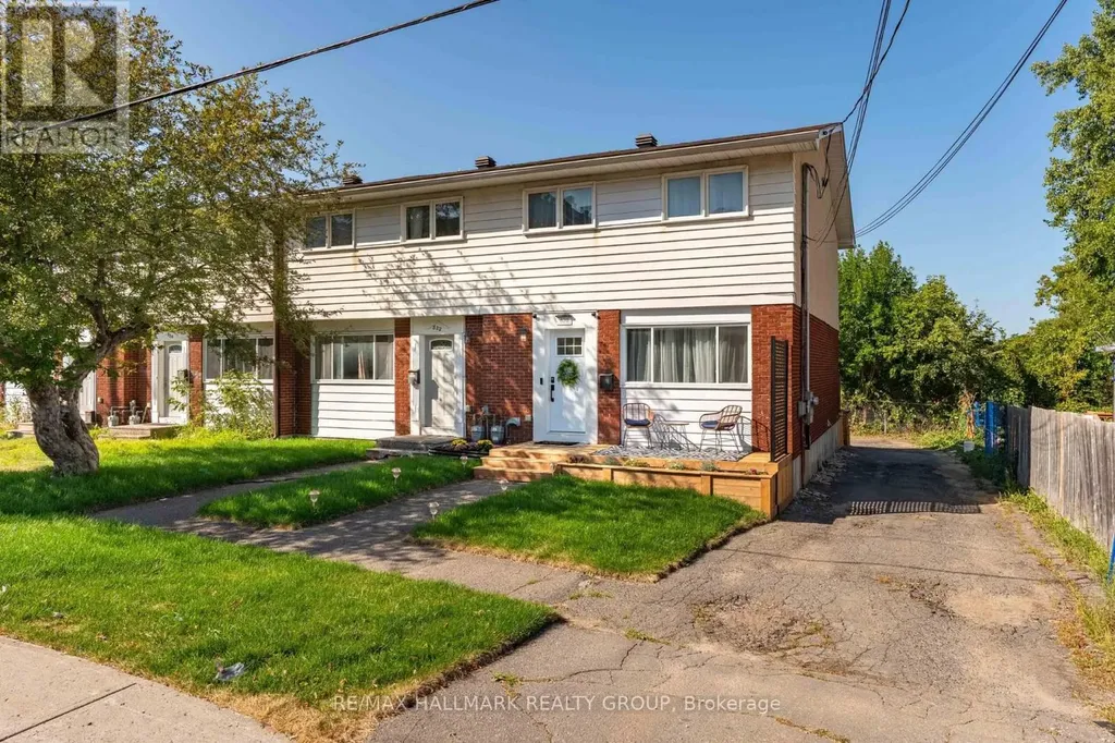 820 Grenon Avenue Ottawa ON K2B 6G2