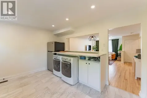 820 Grenon Avenue Ottawa ON K2B 6G2