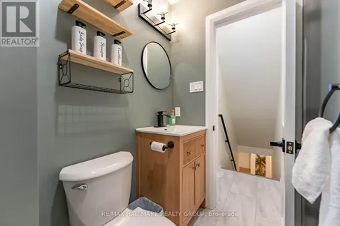 820 Grenon Avenue Ottawa ON K2B 6G2