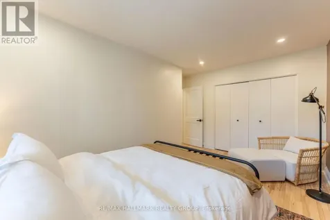 820 Grenon Avenue Ottawa ON K2B 6G2