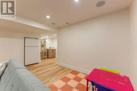 820 Grenon Avenue Ottawa ON K2B 6G2