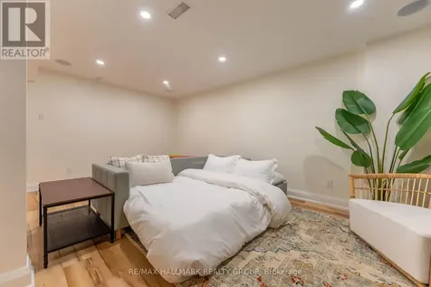 820 Grenon Avenue Ottawa ON K2B 6G2