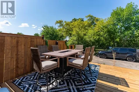 820 Grenon Avenue Ottawa ON K2B 6G2