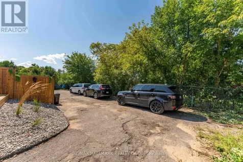 820 Grenon Avenue Ottawa ON K2B 6G2