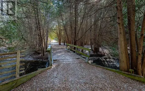 2653 Herald Road East Gwillimbury ON L0G 1V0