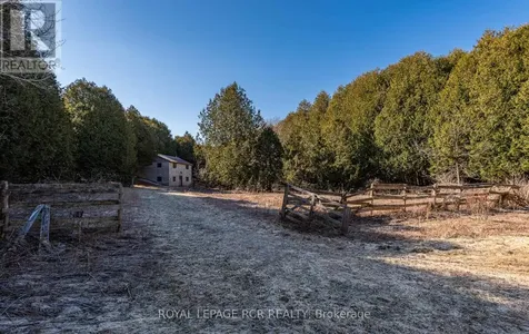 2653 Herald Road East Gwillimbury ON L0G 1V0