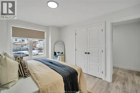 515 Caron Windsor ON N9A 5B5