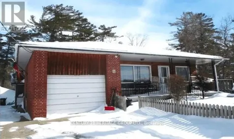 11 12th Street North Wasaga Beach ON L9Z 2J9