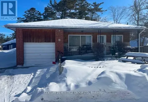 11 12th Street North Wasaga Beach ON L9Z 2J9