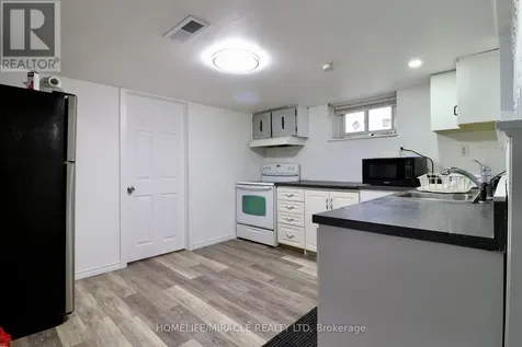 80 Roseview Avenue Cambridge ON N1R 4A7
