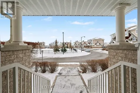 576 Lakeridge Drive Ottawa ON K4A 0H4