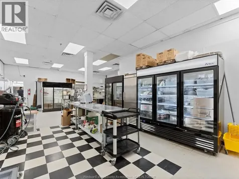 2950 Dougall Avenue Windsor ON N9E 1S2