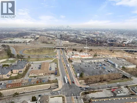 2950 Dougall Avenue Windsor ON N9E 1S2
