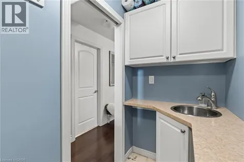 9147 Hendershot Boulevard Niagara Falls ON L2H 0E3